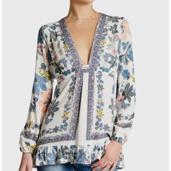 Free People Tops - Free People Violet Hill Floral Tunic Top Size 4